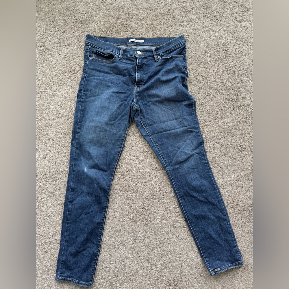 Levi’s 311 Shaping Skinny Jeans